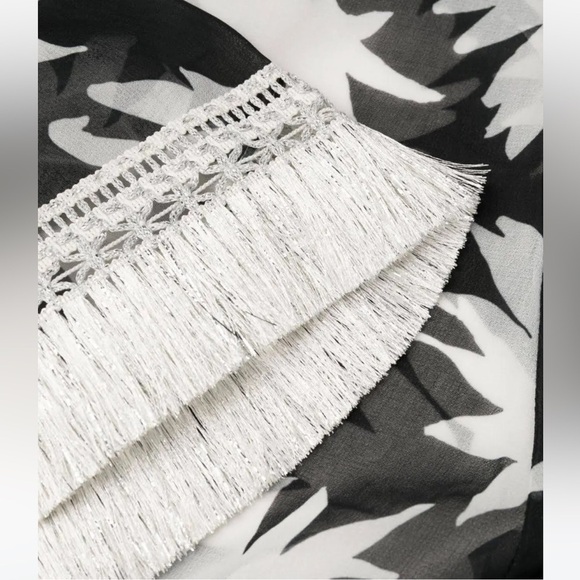 PatBo Dahlia Fringe Cover Up Robe Dress - Picture 6 of 11